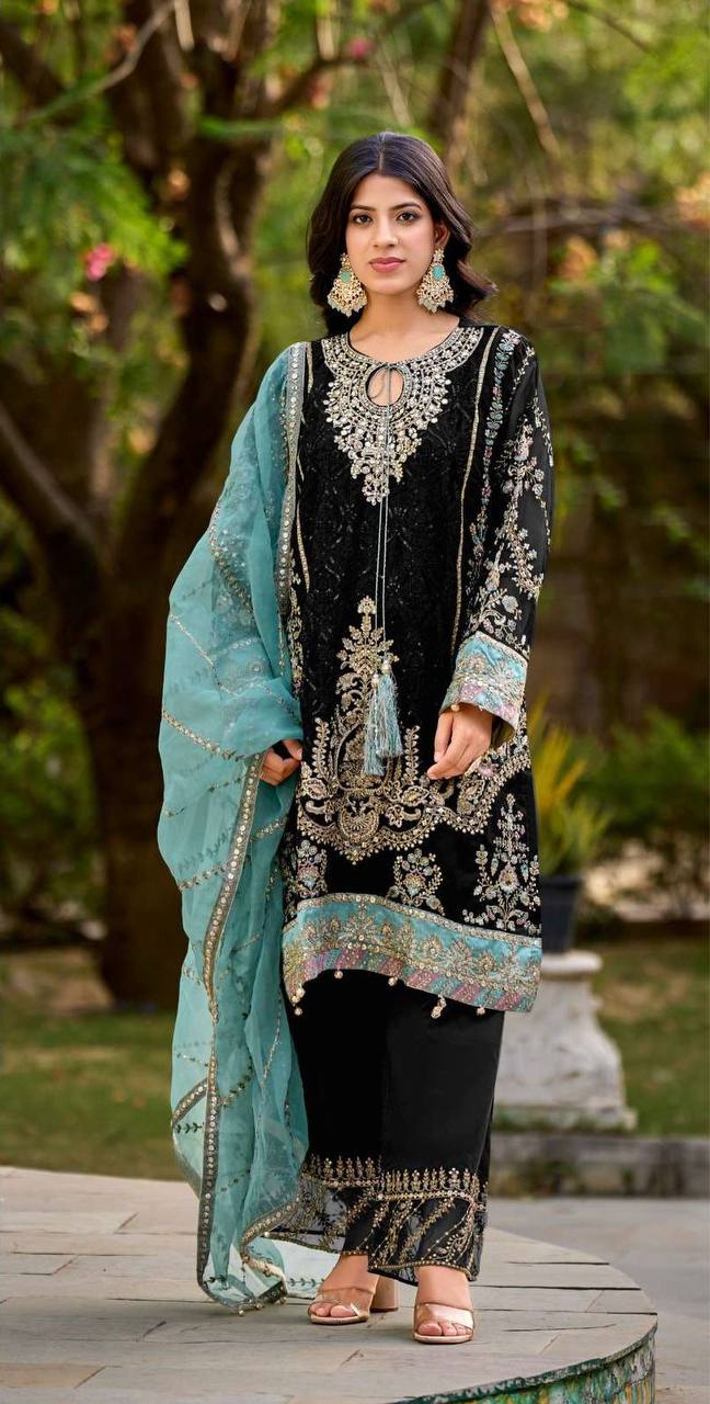 *FOR THIS WINTER SEASON WEAR DESIGNER STYLE VELVET SEQUENCE EMBROIDERY WORK SUIT WITH DUPATTA*